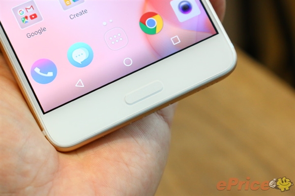 歸中國(guó) 夏普發(fā)布新機(jī)Z3：驍龍652/4G內(nèi)存/3200元-鋒巢網(wǎng)