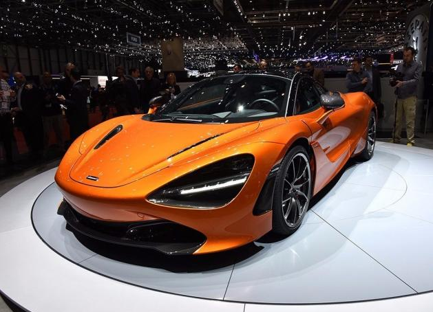 全新旗艦跑車 邁凱輪720S現(xiàn)已上市 405.4萬元起售-鋒巢網(wǎng)