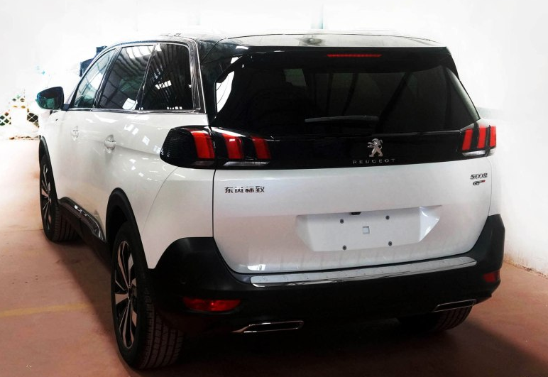 越玩越大：東風(fēng)標(biāo)致5008 7座SUV即將上市-鋒巢網(wǎng)