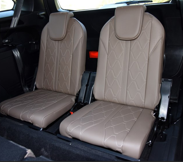 越玩越大：東風(fēng)標(biāo)致5008 7座SUV即將上市-鋒巢網(wǎng)