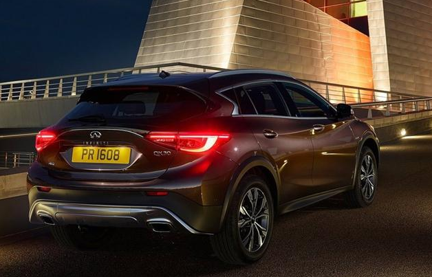 潛能者覺(jué)醒：國(guó)產(chǎn)英菲尼迪QX30L加長(zhǎng)版 或?qū)⒚髂晟鲜?鋒巢網(wǎng)