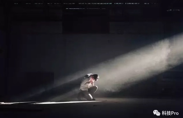 創(chuàng)業(yè)蜂巢TMT：激進(jìn)，是一團(tuán)難以撲滅的火-鋒巢網(wǎng)