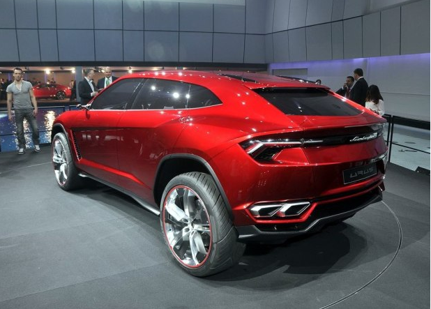 蘭博基尼Urus即將量產(chǎn) 打響與保時(shí)捷Cayenne的未來戰(zhàn)爭-鋒巢網(wǎng)