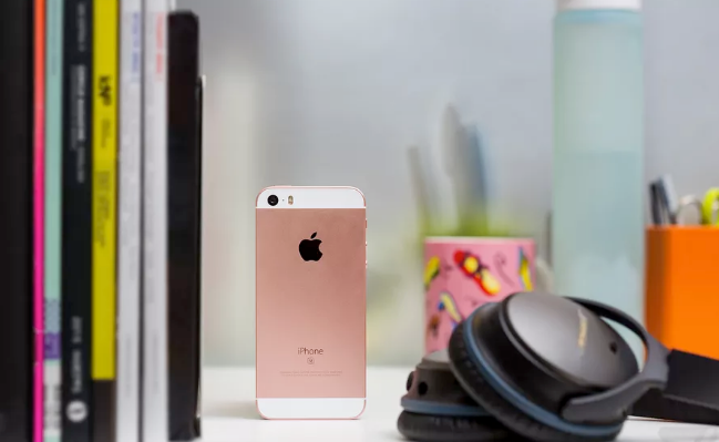 新市場的關(guān)鍵一步 蘋果已開始在印度組裝iPhone-鋒巢網(wǎng)