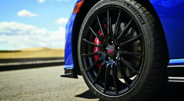 斯巴魯新款BRZ tS限量500臺：外形凹凸有致-鋒巢網(wǎng)