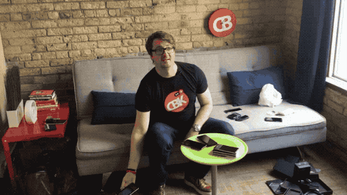 黑莓KEYone屏幕易脫離 制造商TCL表示屬于個(gè)例-鋒巢網(wǎng)