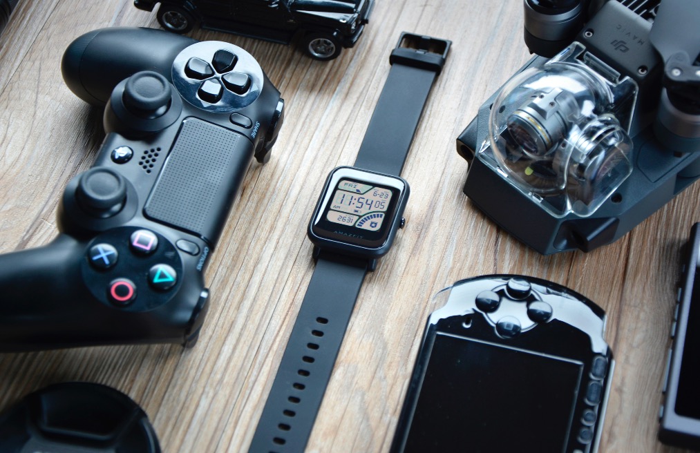 華米米動手表青春版亮相：399元的一臂之力更具型格-鋒巢網(wǎng)