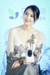 高圓圓最信任的“ta”、投資圈的Freestyle，張野的標(biāo)簽和存在感-鋒巢網(wǎng)