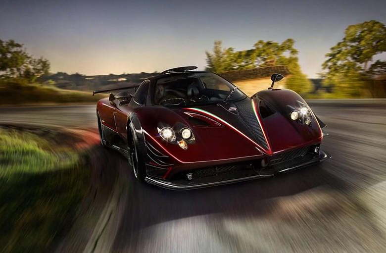 奔跑的“昆蟲”:帕加尼定制版—Zonda Fantasma Evo兇狠登場-鋒巢網(wǎng)