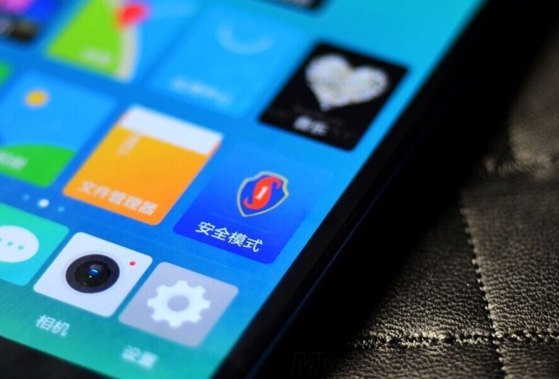 供應(yīng)鏈體系話語權(quán)缺失 國產(chǎn)手機(jī)如鯁在喉-鋒巢網(wǎng)