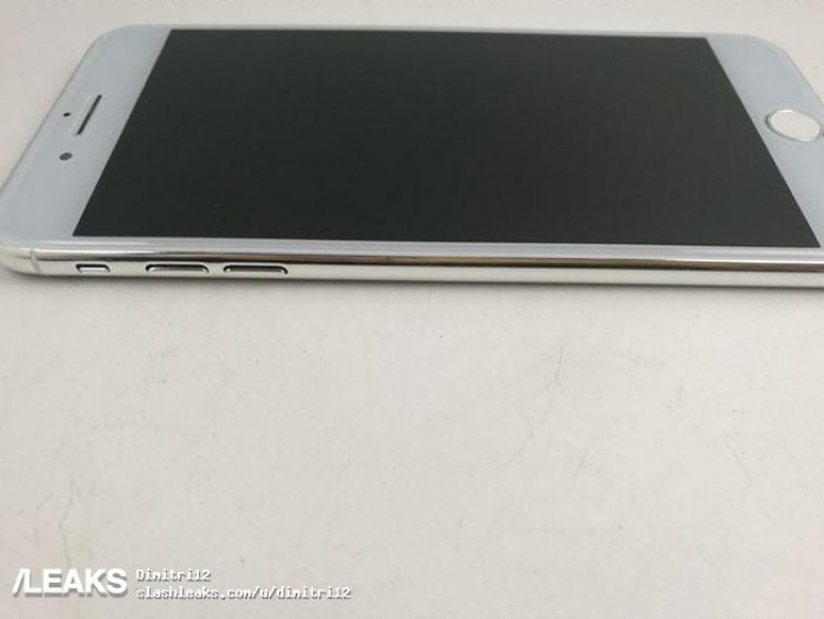 疑似iPhone 7s Plus模型機(jī)曝光：采用玻璃后殼或?qū)⒅С譄o(wú)線充電-鋒巢網(wǎng)