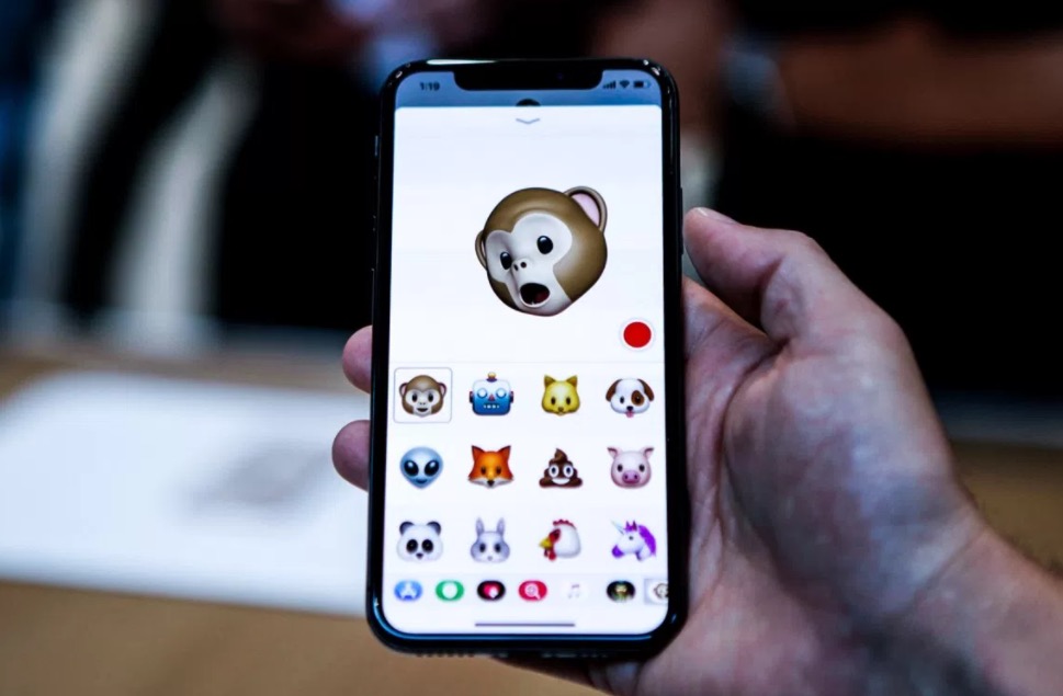 除了漲價 iPhone 8已經沒有顛覆性的創(chuàng)新-鋒巢網(wǎng)