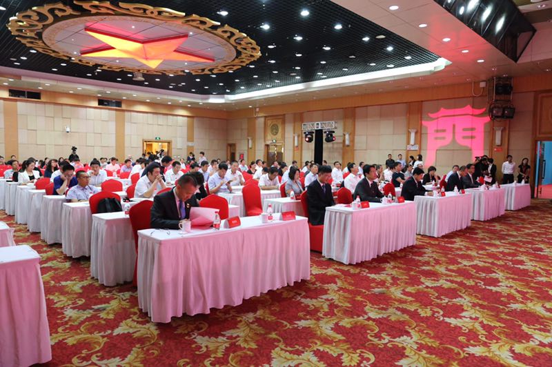 推進(jìn)互聯(lián)網(wǎng)+政務(wù)服務(wù) 門(mén)頭溝區(qū)召開(kāi)“門(mén)城通”改革項(xiàng)目-鋒巢網(wǎng)