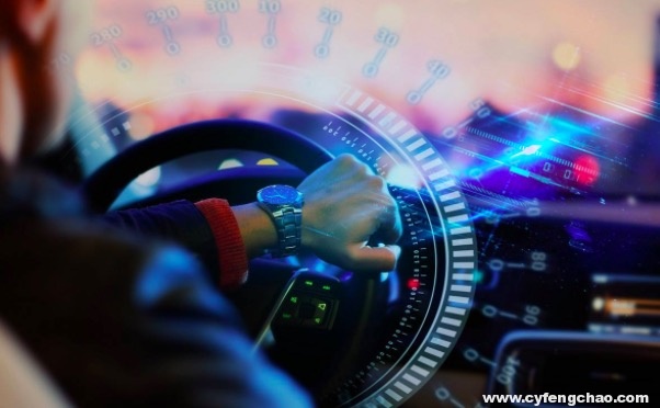 2050年催生乘客經(jīng)濟？無人駕駛研發(fā)熱潮催生產(chǎn)業(yè)狂歡-鋒巢網(wǎng)