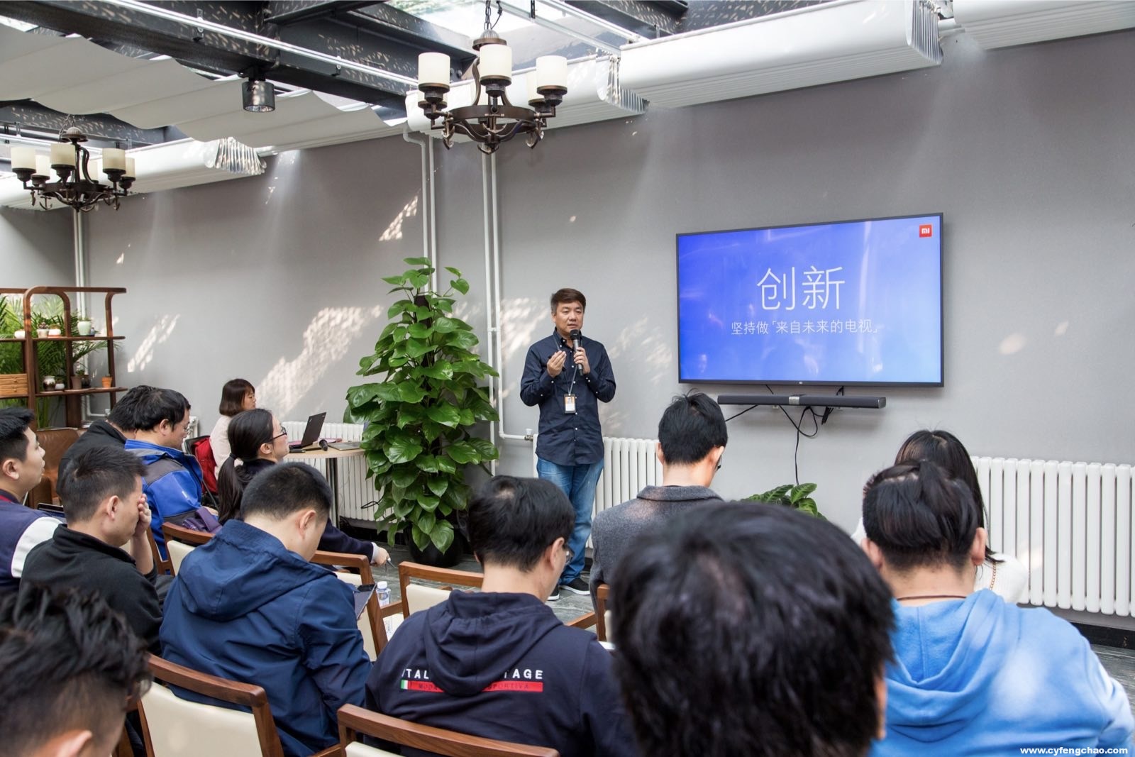 厚道人心的是品質(zhì) 小米電視開啟百元機時代的春天-鋒巢網(wǎng)