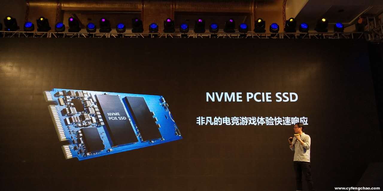 玩家福音：頂配雙顯卡 GX10-CP7，神舟發(fā)超級戰(zhàn)神游戲本-鋒巢網(wǎng)