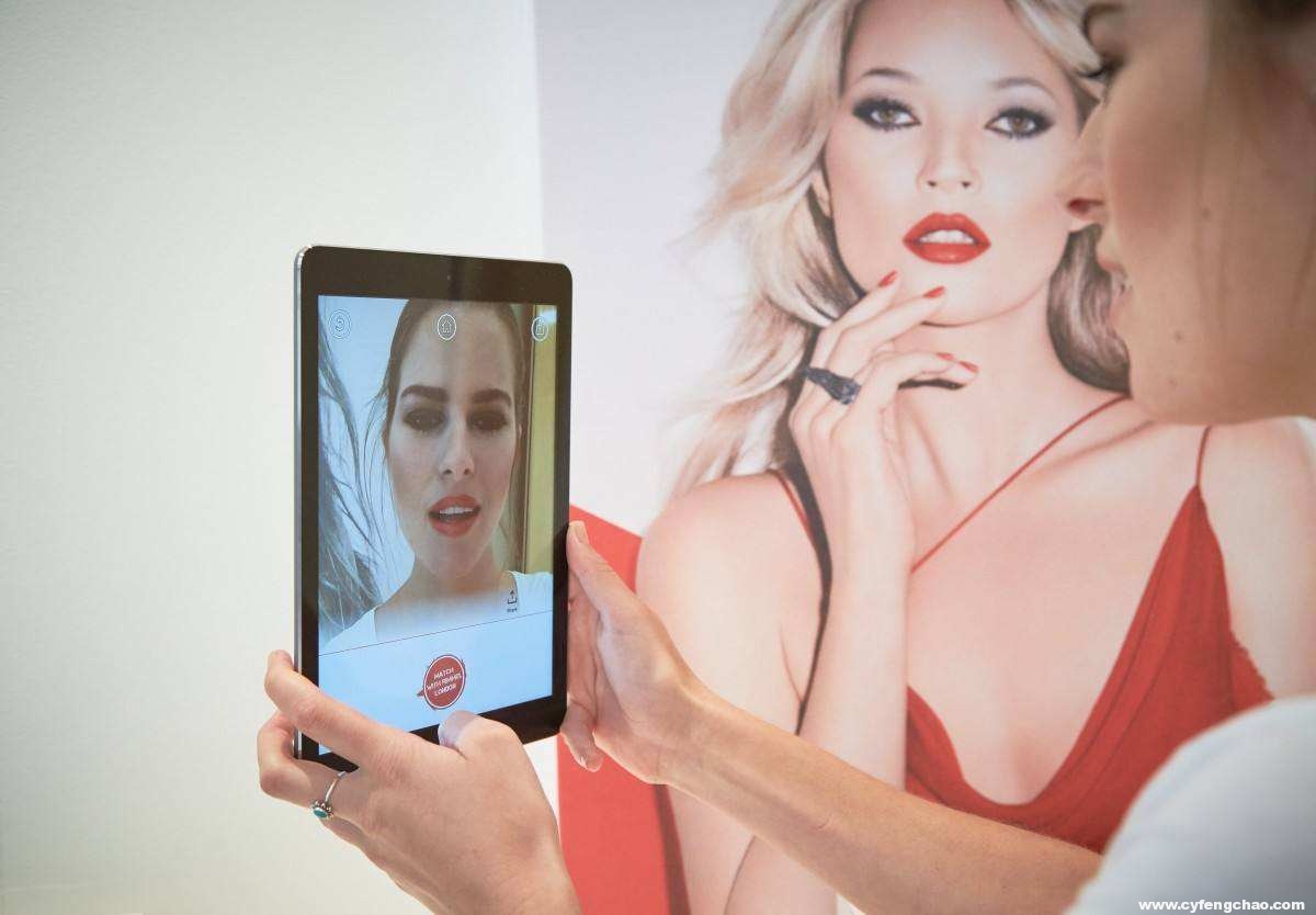 玩具化的AR試妝，能否玩出美妝行業(yè)的市場大未來？-鋒巢網(wǎng)