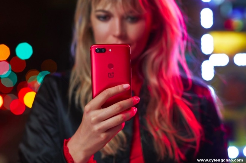 滿足你最強想象的旗艦 一加5T超強發(fā)布-鋒巢網(wǎng)