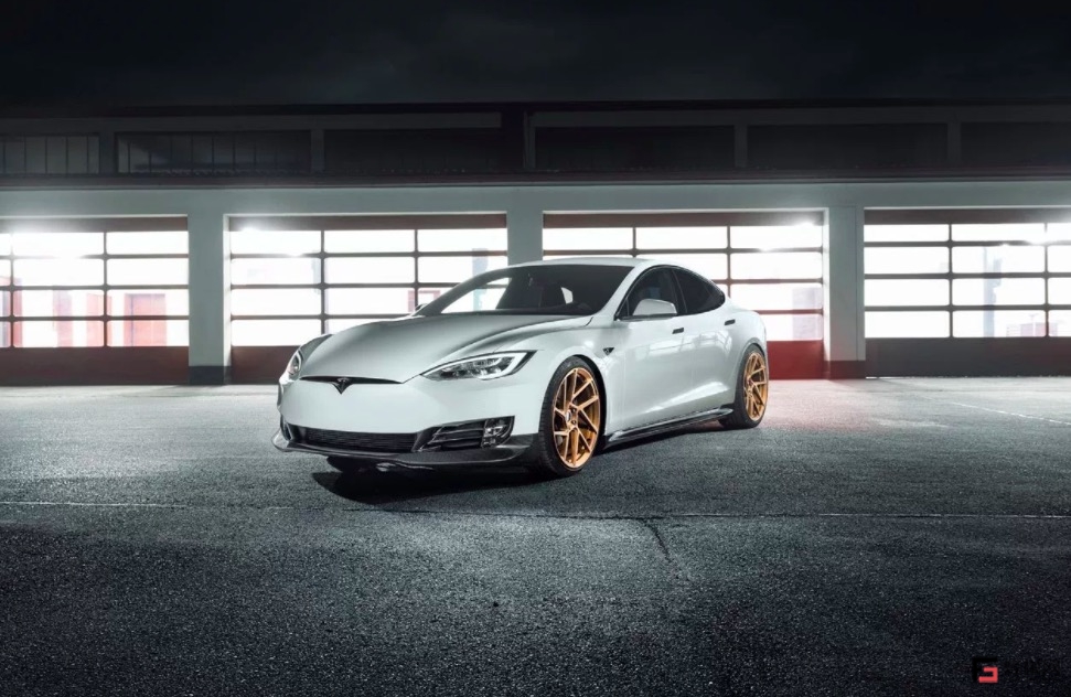 NOVITEC為特斯拉Model S全新改裝版本 猶如猛獸-鋒巢網(wǎng)