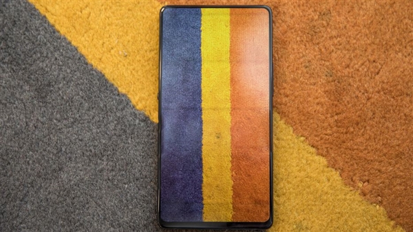 vivo首款“真全面屏”手機 APEX：難以量產(chǎn)現(xiàn)尬局-鋒巢網(wǎng)