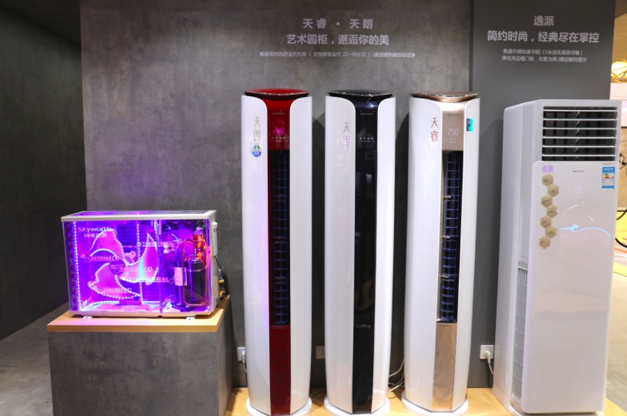 OLED電視全球三強(qiáng)代表中韓日對決，AWE2018創(chuàng)維大手筆展示冠軍實(shí)力-鋒巢網(wǎng)