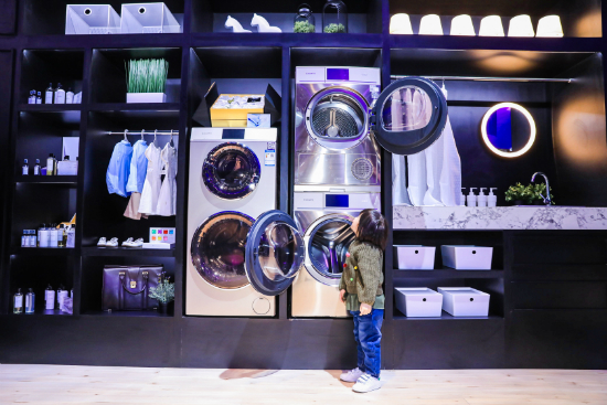 消費(fèi)升級(jí)大勢(shì)下的家電革命：卡薩帝扛高端第1大旗-鋒巢網(wǎng)