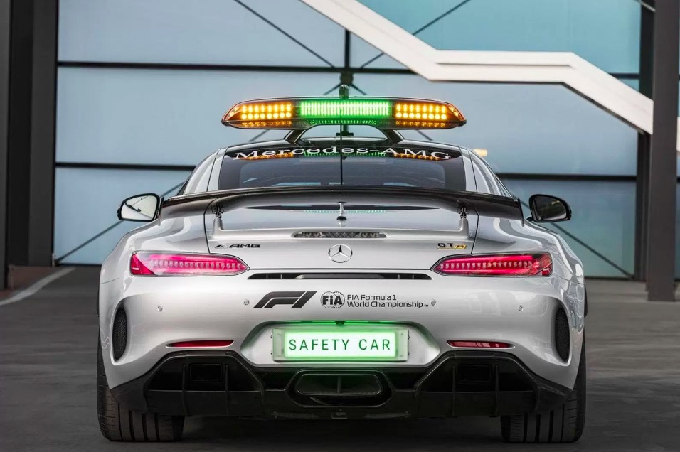 Mercedes-AMG發(fā)布「史上最強(qiáng)」F1 安全車-鋒巢網(wǎng)
