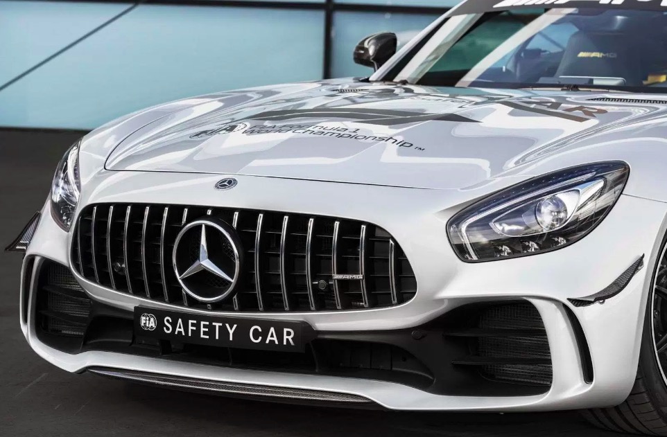 Mercedes-AMG發(fā)布「史上最強(qiáng)」F1 安全車-鋒巢網(wǎng)