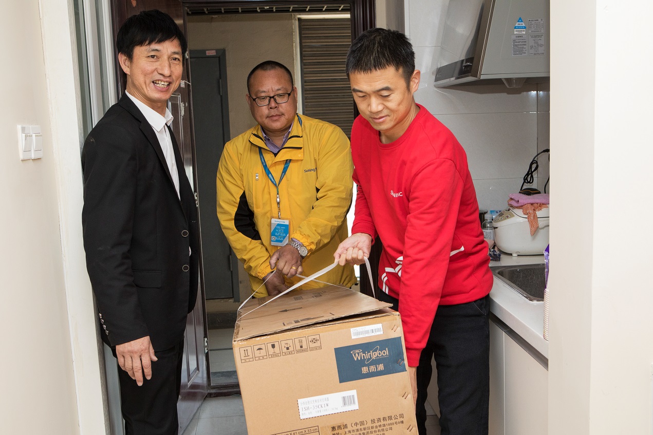 相隔28年，張近東為何為他寫下一封溫情書信？-鋒巢網(wǎng)