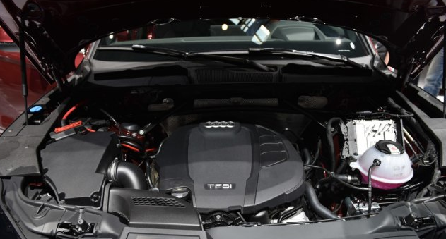 全新奧迪Q5L車展亮相，七月開售：演繹經(jīng)典的延續(xù)-鋒巢網(wǎng)