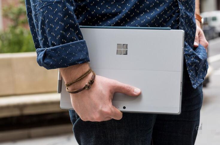 微軟會讓你從Outlook中支付賬單-鋒巢網(wǎng)