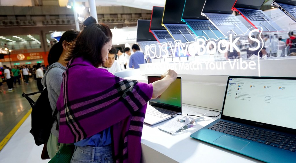 鋒巢網(wǎng)圖文直播| 帶你橫掃2018臺(tái)北電腦展-鋒巢網(wǎng)