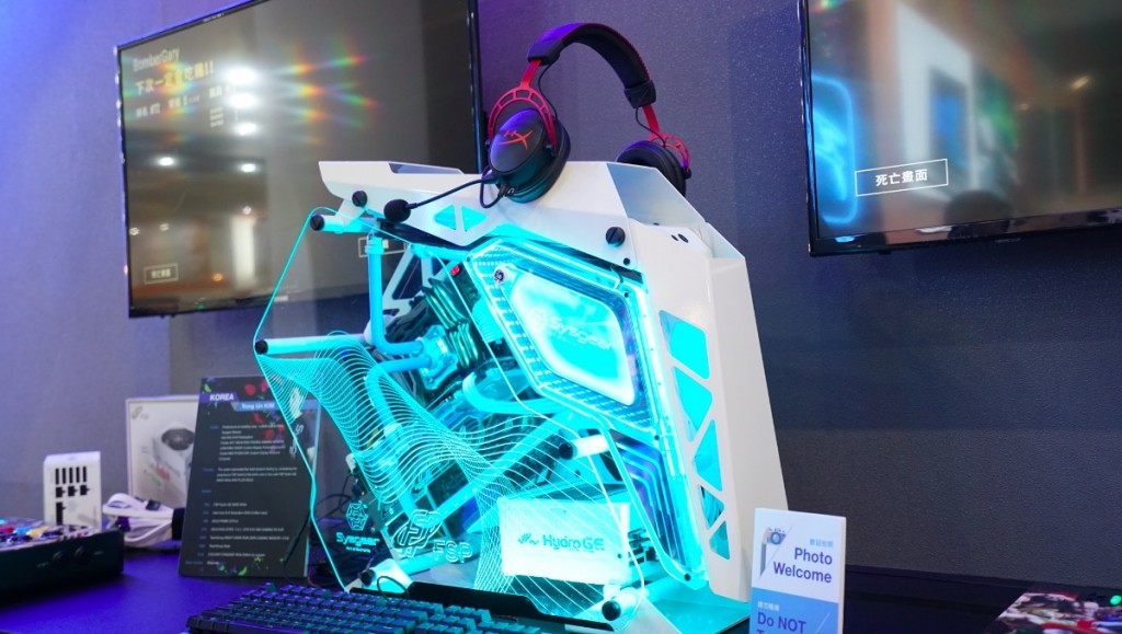 鋒巢網(wǎng)圖文直播| 帶你橫掃2018臺(tái)北電腦展-鋒巢網(wǎng)