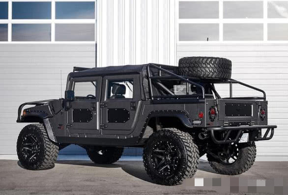 軍用悍馬H1，帶你領略什么是極致奢華-鋒巢網(wǎng)