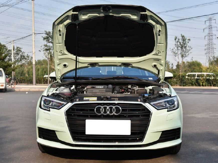 奧迪進(jìn)口1.4T加雙離合18萬簡直不敢相信-鋒巢網(wǎng)