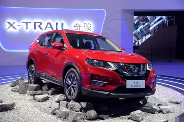 新款奇駿顏值擔(dān)當(dāng) 漢蘭達(dá)都服氣了！-鋒巢網(wǎng)