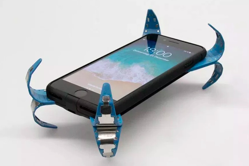 德國(guó)工程學(xué)學(xué)生發(fā)明 AirBag 為靈感的手機(jī)保護(hù)殼-鋒巢網(wǎng)