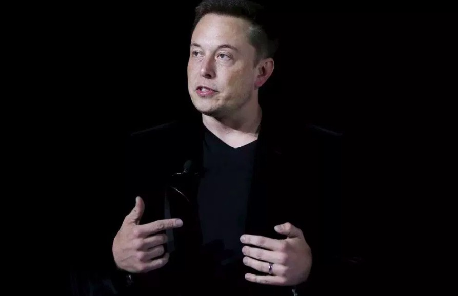 泰國官方表示 Elon Musk 的「兒童體型的小型潛水艇」并不實(shí)用-鋒巢網(wǎng)