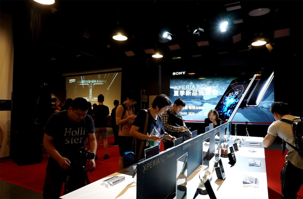 聚焦4K HDR新生態(tài)，索尼Xperia XZ2 Premium驚艷亮相-鋒巢網