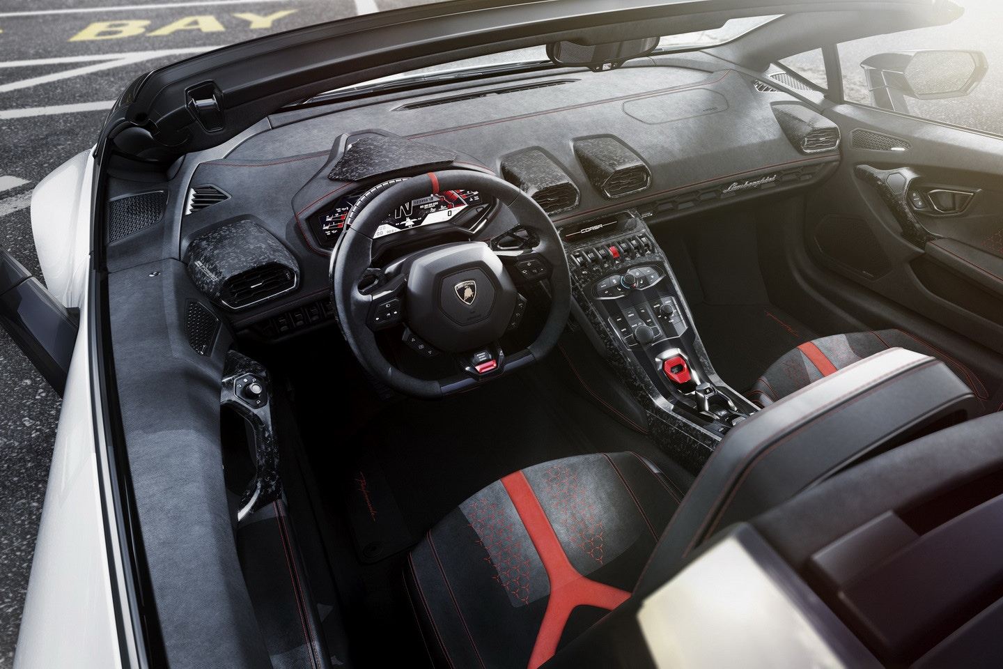 Lamborghini Huracan Performante Spyder 敞篷版，炫酷登場！-鋒巢網(wǎng)