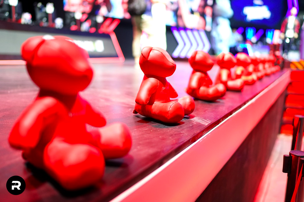 ChinaJoy妹子為抖音獻(xiàn)“聲”，突然翻車(chē)-鋒巢網(wǎng)