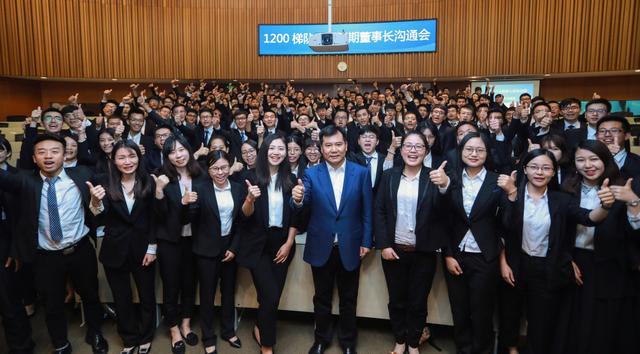 蘇寧2019全球校招即將啟動(dòng)，張近東的“1200”再擴(kuò)軍-鋒巢網(wǎng)