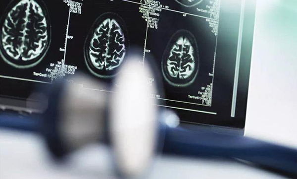 AI醫(yī)療目前首要任務(wù)是解決醫(yī)療難題，而不是鼓吹噱頭-鋒巢網(wǎng)