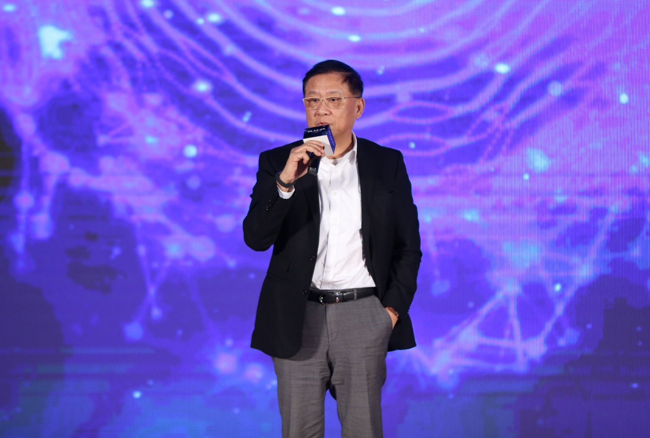 京東舉辦首屆大數(shù)據(jù)峰會(huì) 打造智能零售大數(shù)據(jù)“操作系統(tǒng)”-鋒巢網(wǎng)