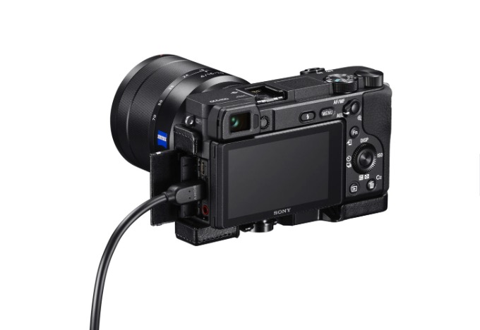 索尼(Sony)的a6400無反光鏡相機為嶄露頭角的YouTube明星配備了自拍照屏幕-鋒巢網(wǎng)