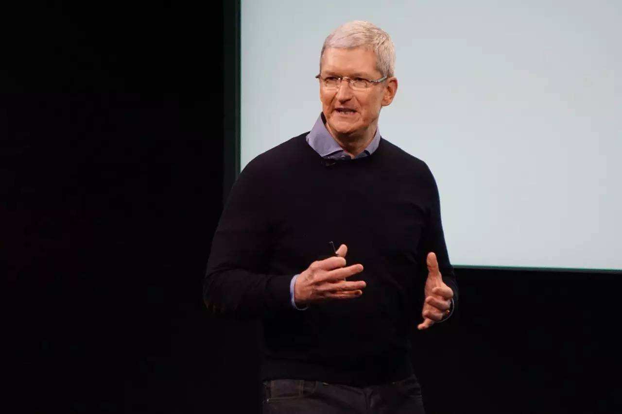 由“硬”變“軟”的蘋果這次能成功嗎？-鋒巢網(wǎng)