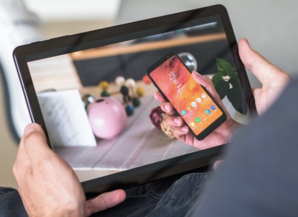 三星電子加速5G時(shí)代屏顯產(chǎn)業(yè)布局，打造全新品質(zhì)數(shù)字生活體驗(yàn)-鋒巢網(wǎng)