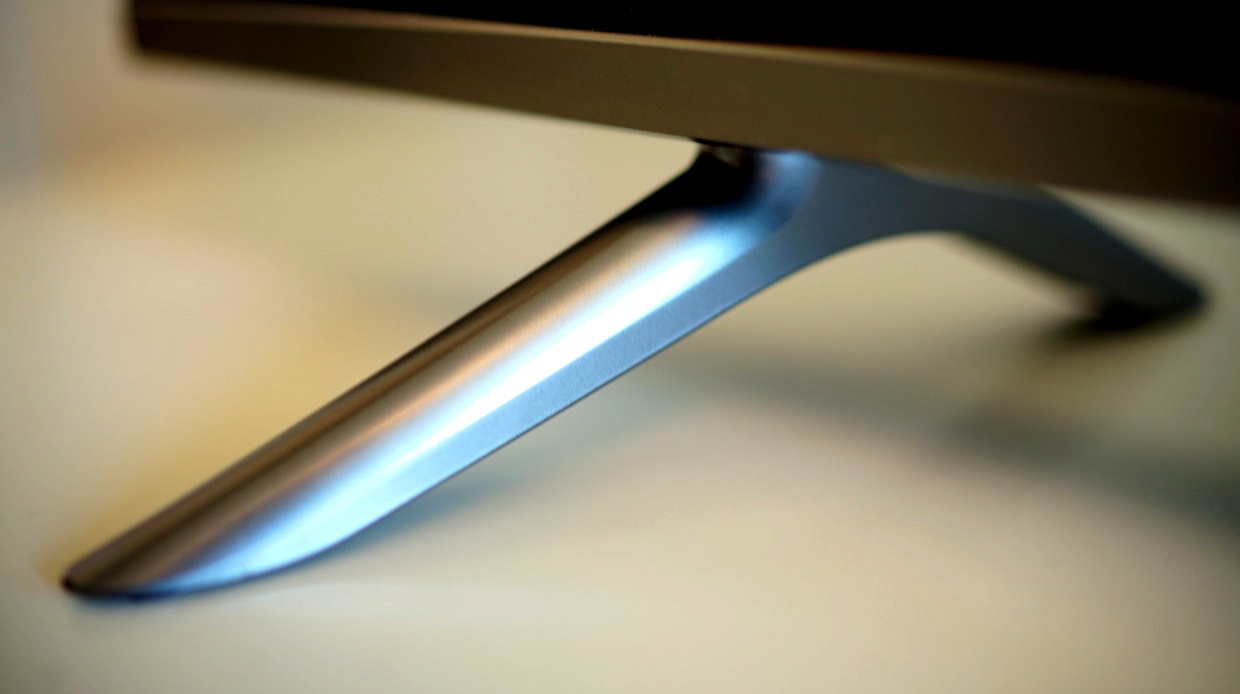 平穩(wěn)中前行: 小米全面屏電視E55A評(píng)測(cè)-鋒巢網(wǎng)