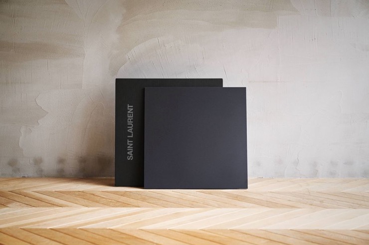 美國限量版全黑揚聲器顯示動畫歌詞-鋒巢網