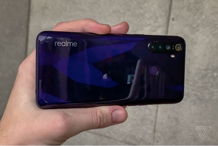 Realme 5和5 Pro宣布與四攝像頭和低價格-鋒巢網(wǎng)